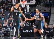 milan.com-火箭击败马刺结束败局