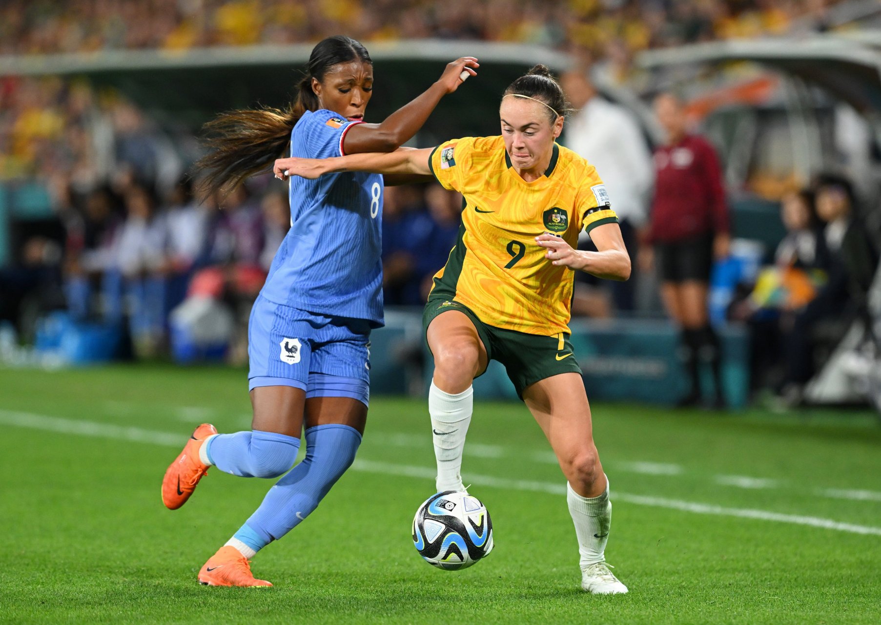 澳大利亚女足队在比赛中获得胜利