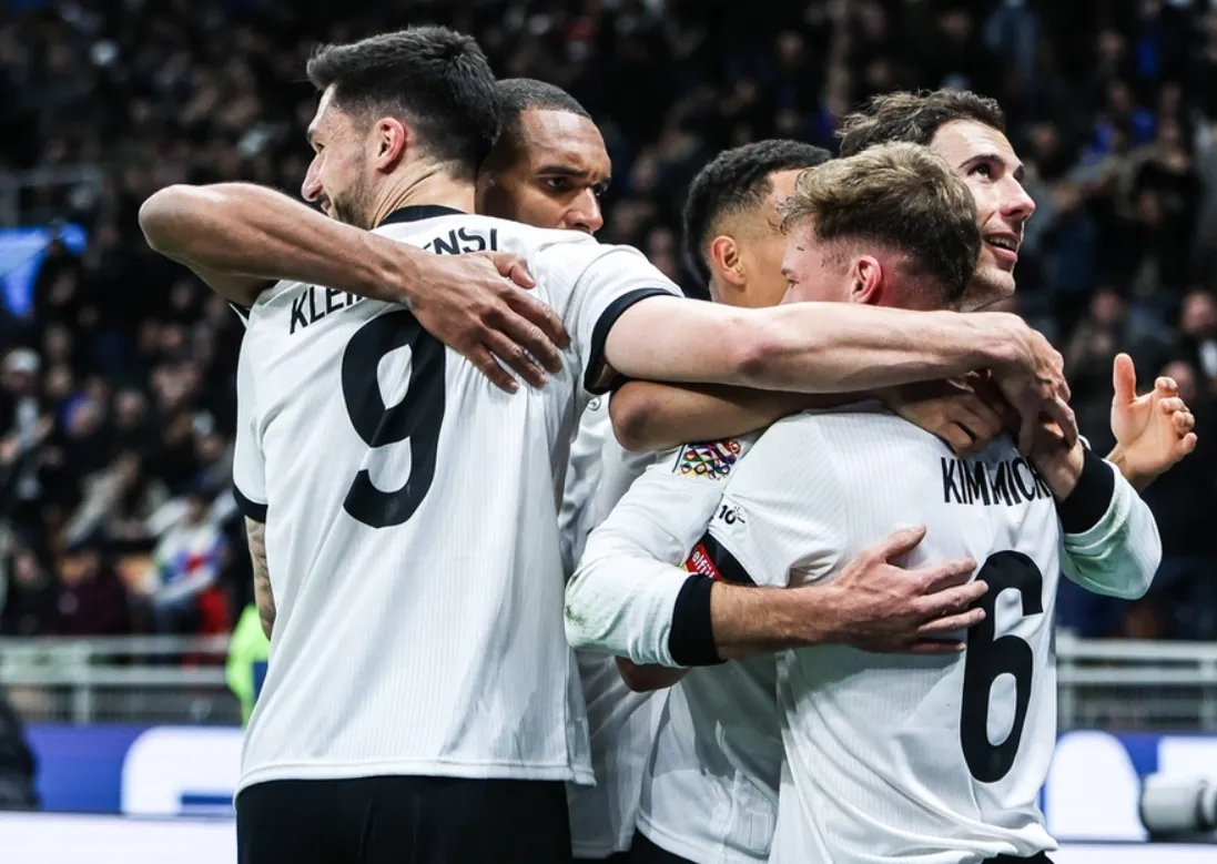 瑞士国家队首次晋级欧国联四强，备战半决赛大战