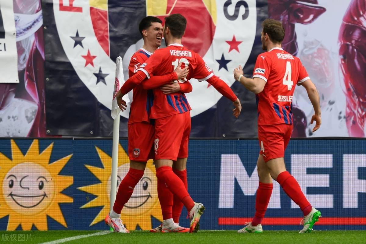 关于美因茨队员精湛技艺，连战连捷的信息