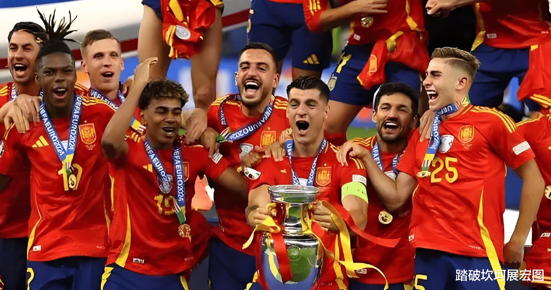 西班牙足球队连续两场零失球取胜