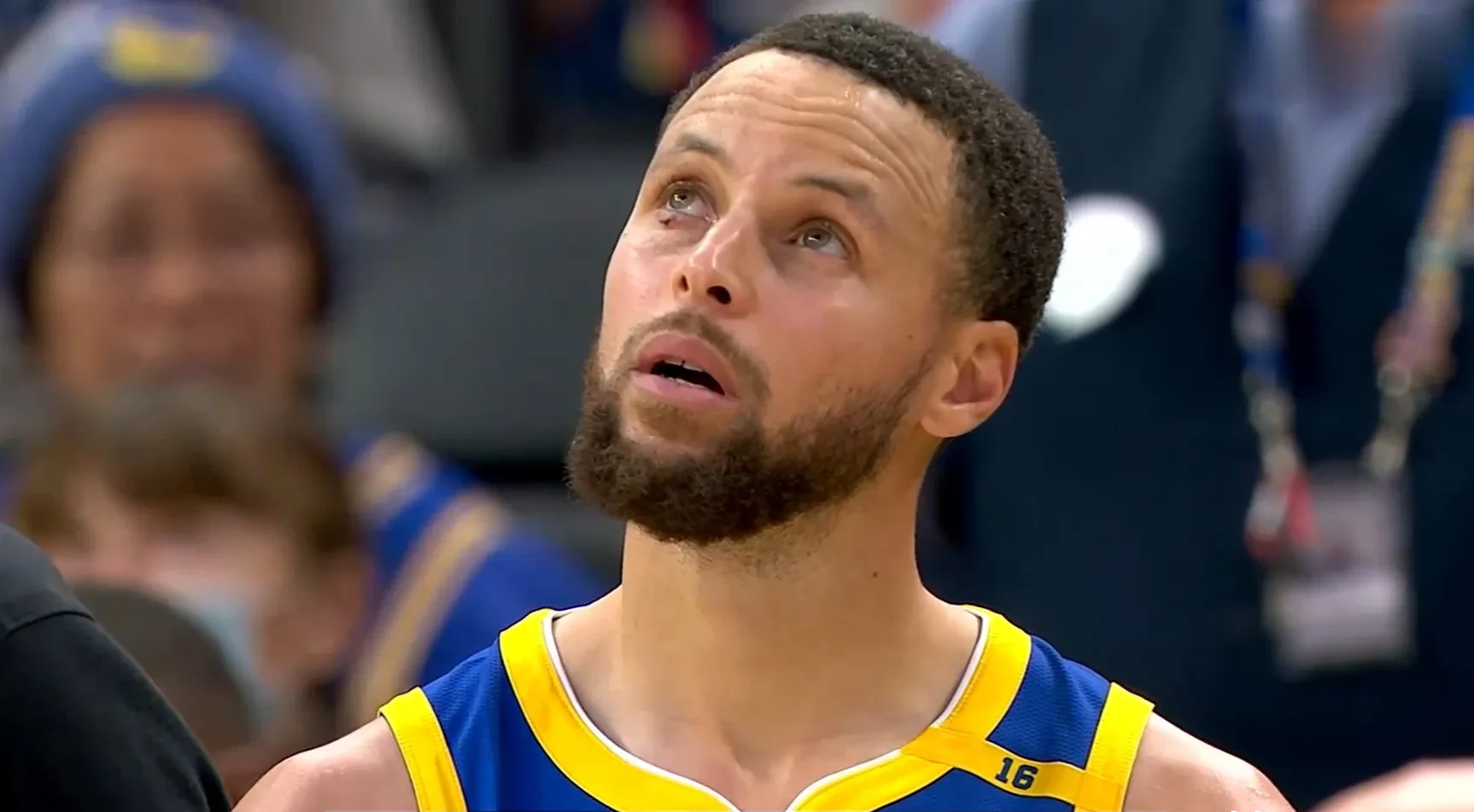 勇士遭逆转，失利湖人