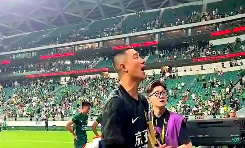 重要球员缺席比赛，球队表现不佳