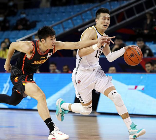 关于广东马可波罗横扫广州衡南，取得九连胜的信息