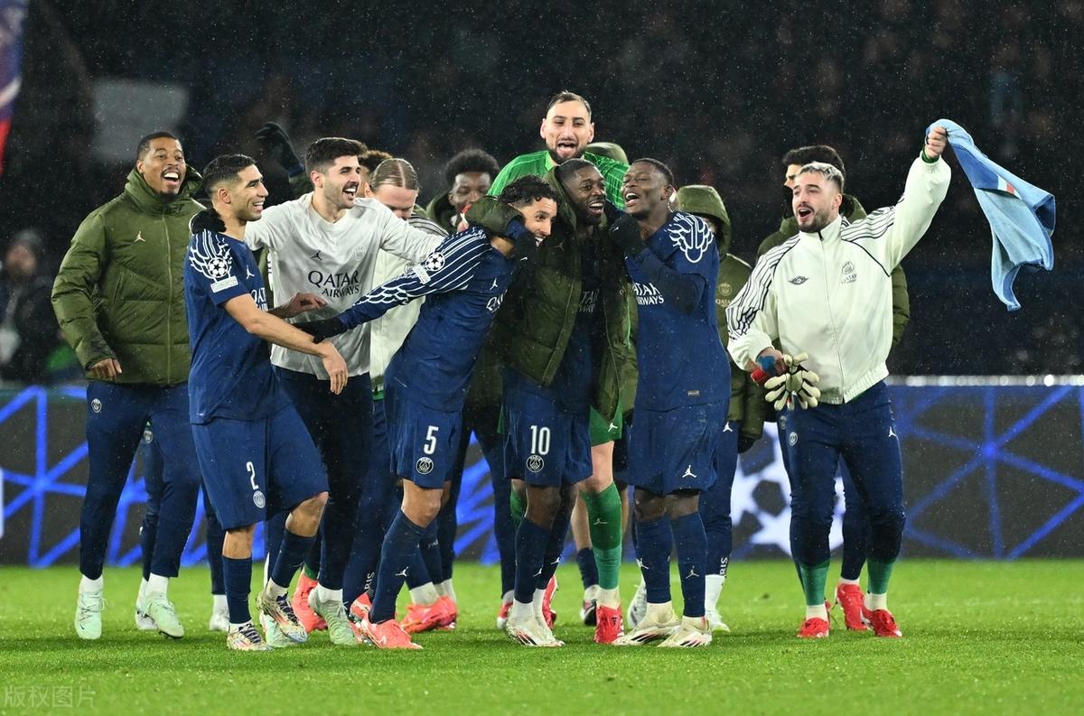 关于曼城客场战胜对手，稳固联赛前四位置的信息